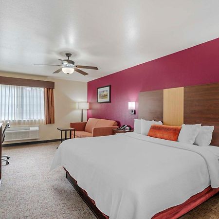 Best Western Pineywoods Inn Atlanta Esterno foto