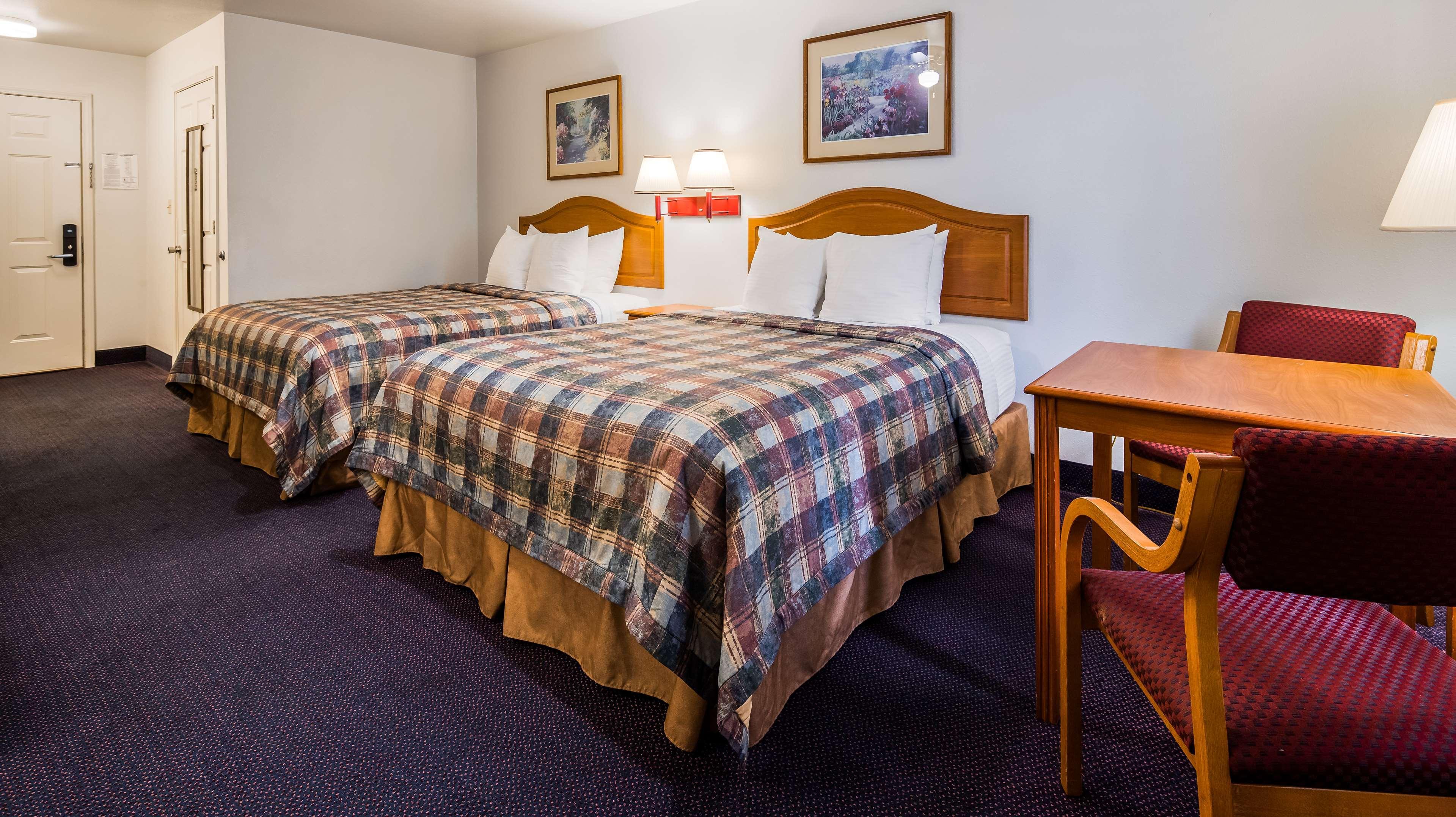 Best Western Pineywoods Inn Atlanta Esterno foto