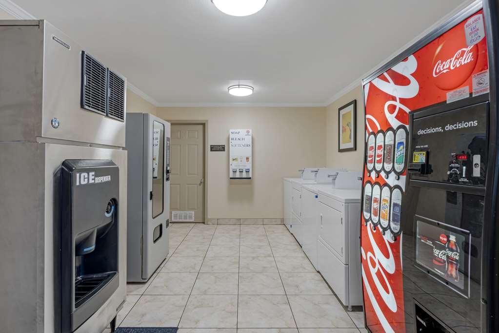 Best Western Pineywoods Inn Atlanta Servizi foto