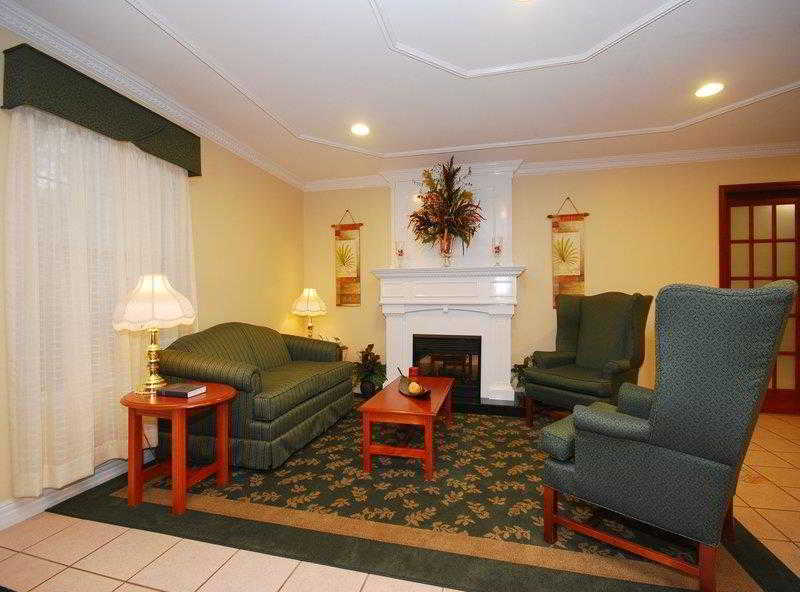 Best Western Pineywoods Inn Atlanta Esterno foto